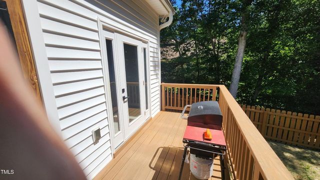 546 Carolina Oaks Avenue, Smithfield, NC 27577