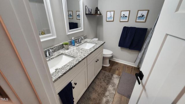 546 Carolina Oaks Avenue, Smithfield, NC 27577