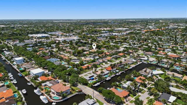 5031 NE 23rd Terrace, Lighthouse Point, FL 33064