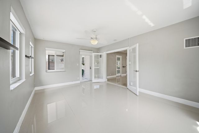 5031 NE 23rd Terrace, Lighthouse Point, FL 33064