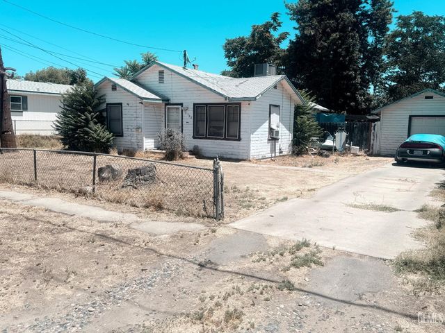 120 Cramer Street, Bakersfield, CA 93308