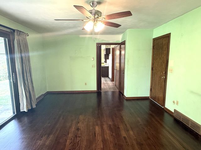 2536 E GRANDVIEW Boulevard, Erie, PA 16510