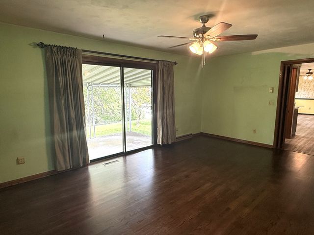 2536 E GRANDVIEW Boulevard, Erie, PA 16510