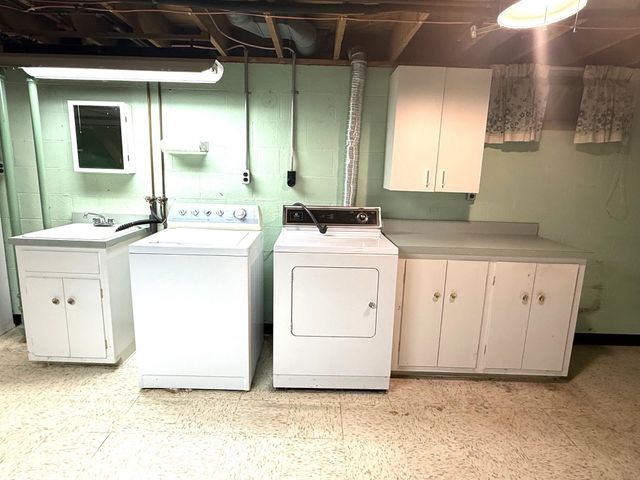 2536 E GRANDVIEW Boulevard, Erie, PA 16510