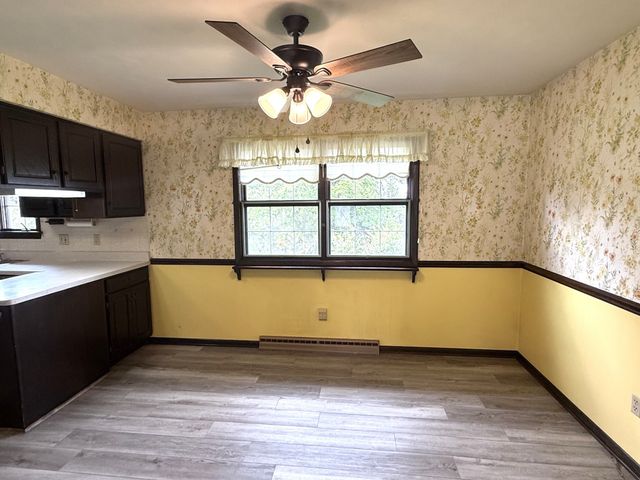 2536 E GRANDVIEW Boulevard, Erie, PA 16510
