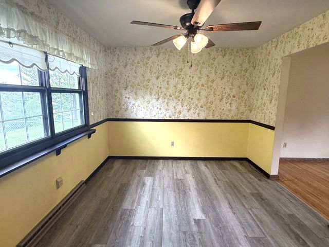 2536 E GRANDVIEW Boulevard, Erie, PA 16510