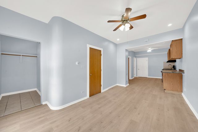 3826 S Honore Street, Chicago, IL 60609