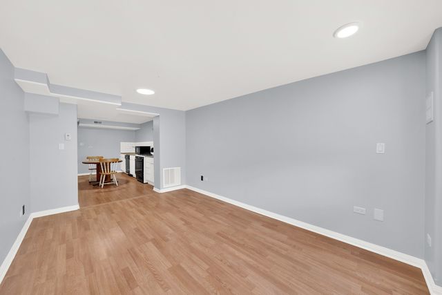 3826 S Honore Street, Chicago, IL 60609