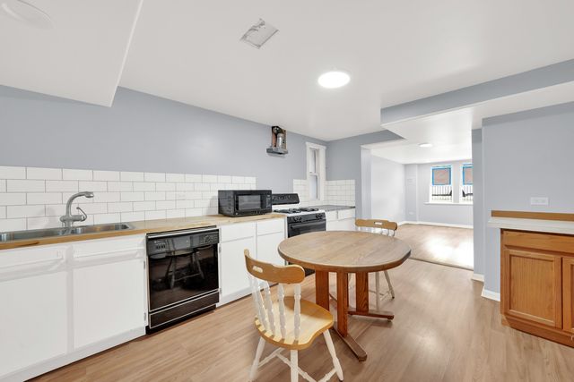 3826 S Honore Street, Chicago, IL 60609