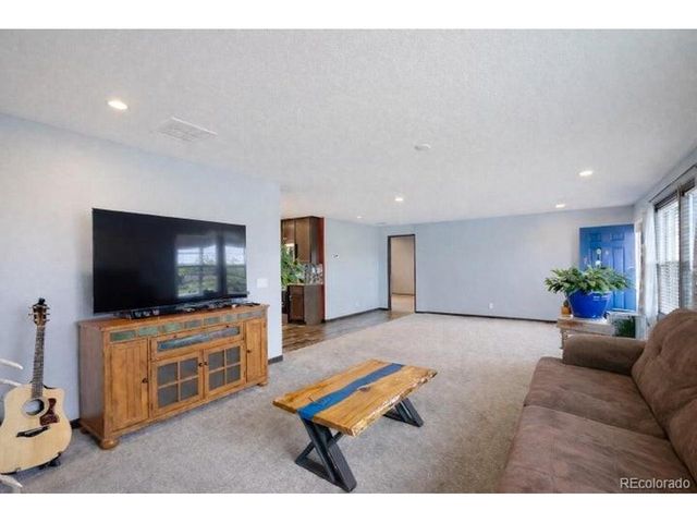 261 Orlandos Way, Walsenburg, CO 81089