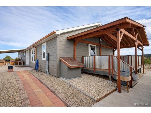 261 Orlandos Way, Walsenburg, CO 81089