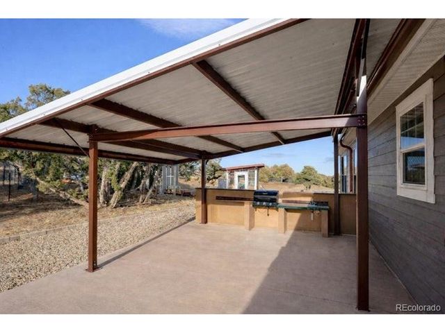 261 Orlandos Way, Walsenburg, CO 81089