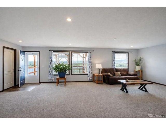 261 Orlandos Way, Walsenburg, CO 81089