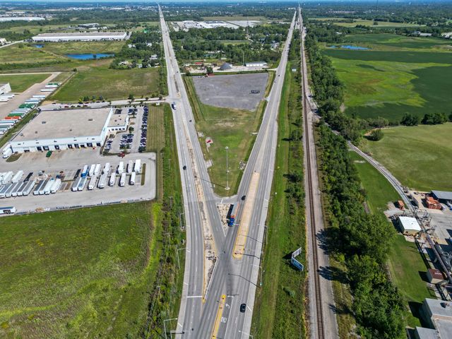 24306 S Governors Highway, Monee, IL 60449