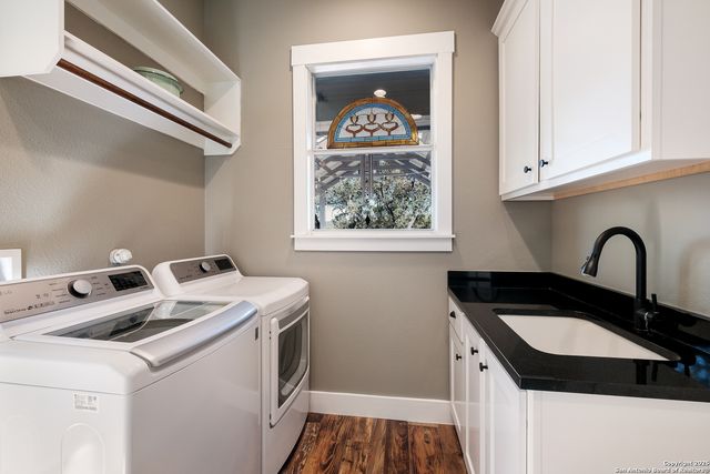 14460 Santa Loma, Helotes, TX 78023