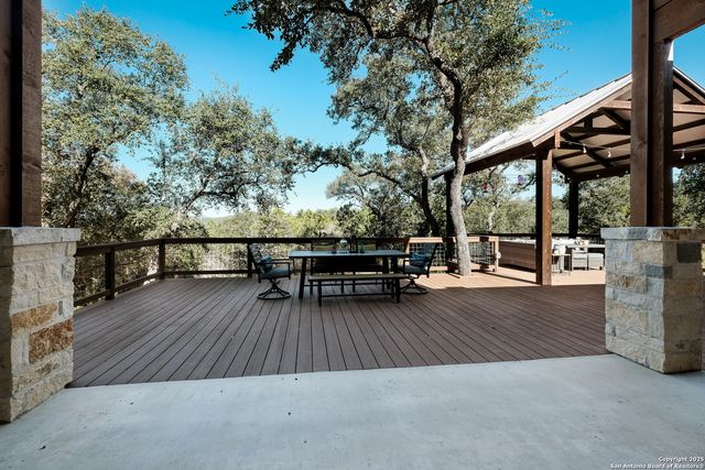 14460 Santa Loma, Helotes, TX 78023