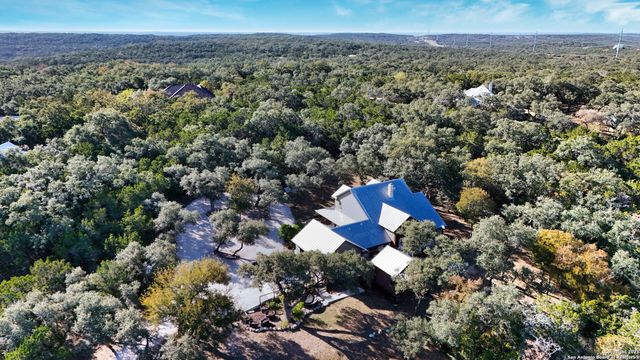 14460 Santa Loma, Helotes, TX 78023