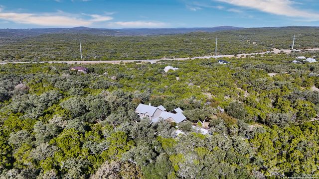 14460 Santa Loma, Helotes, TX 78023