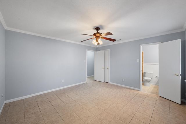 208 Gladstone Avenue, Corsicana, TX 75110