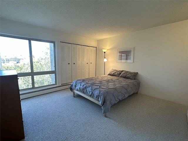 155 Calle Ojo Feliz, Unit V, Santa Fe, NM 87505