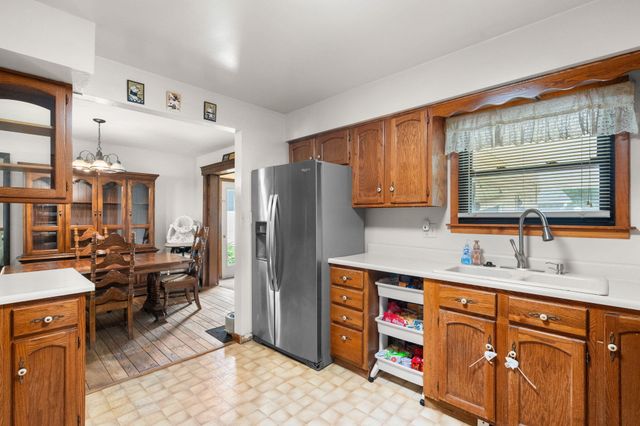 3150 Oakwood Street, Portage, IN 46368