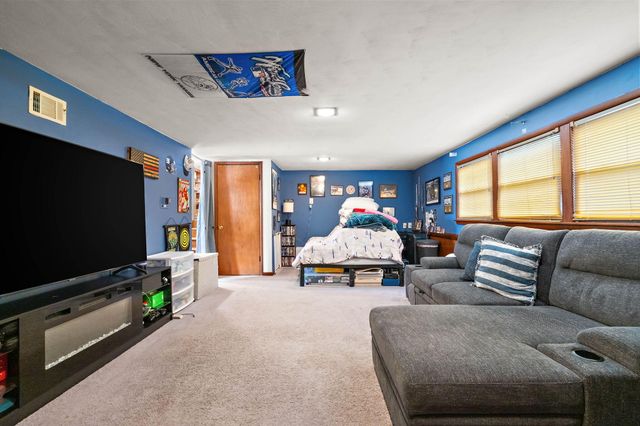 3150 Oakwood Street, Portage, IN 46368
