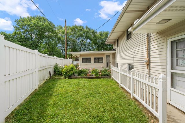 3150 Oakwood Street, Portage, IN 46368