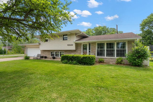 3150 Oakwood Street, Portage, IN 46368