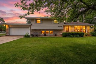 3150 Oakwood Street, Portage, IN 46368