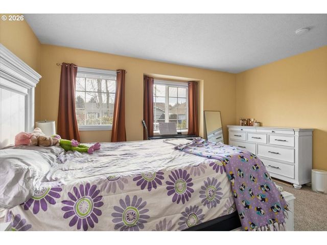 1923 WAYMIRE St, Salem, OR 97304