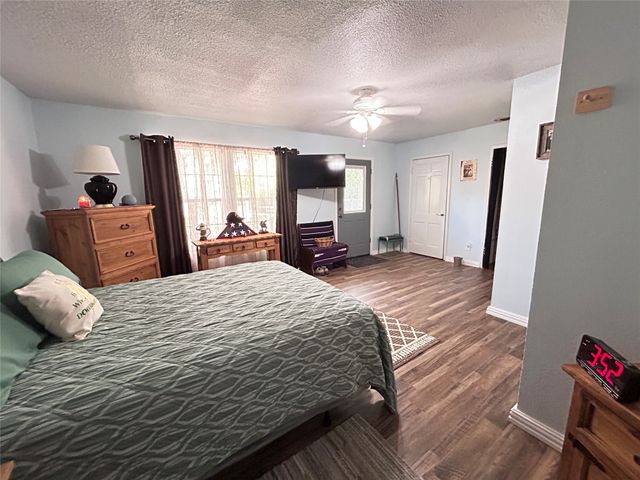 846 Davis Street S, Sulphur Springs, TX 75482