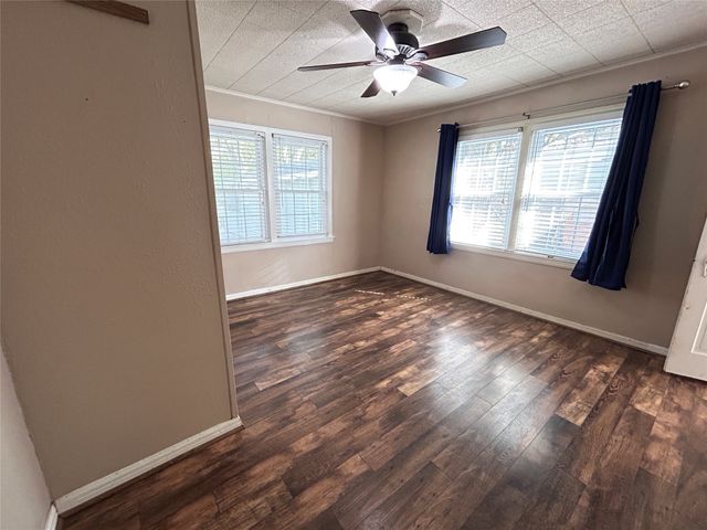 846 Davis Street S, Sulphur Springs, TX 75482