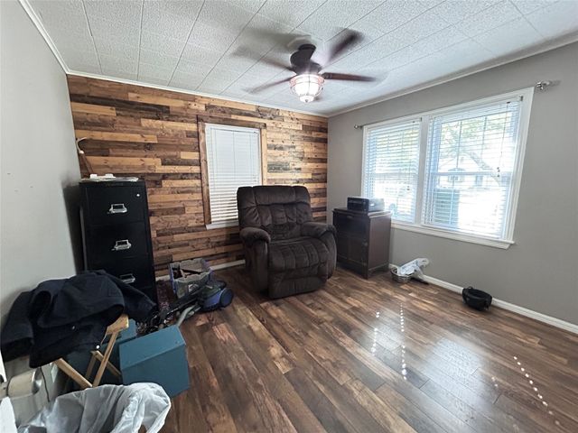 846 Davis Street S, Sulphur Springs, TX 75482