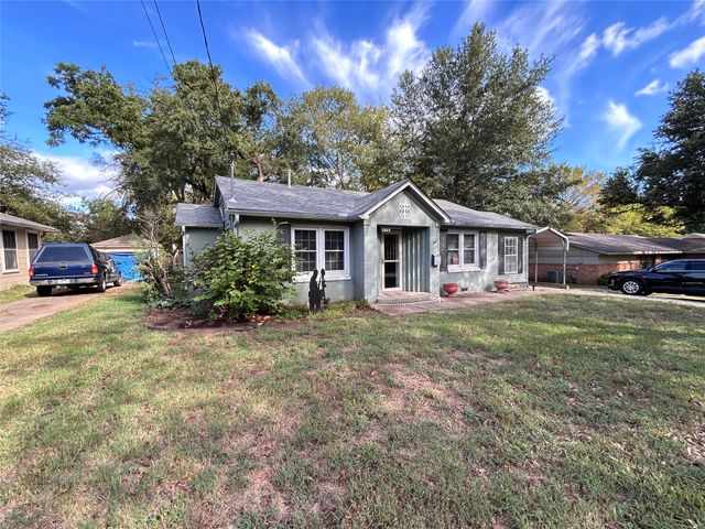 846 Davis Street S, Sulphur Springs, TX 75482
