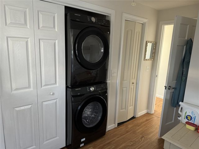 49 Shore Road, Narragansett, RI 02882