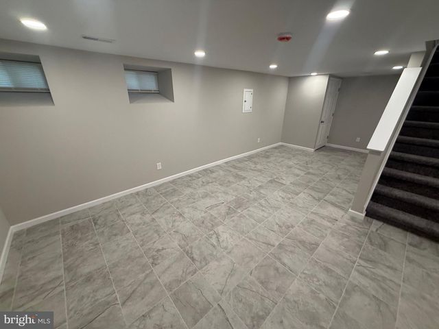 5946 N CAMAC ST, Philadelphia, PA 19141