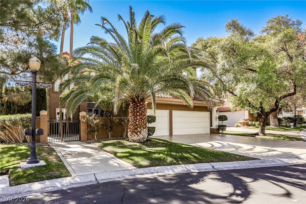 8361 Plum Creek Court, Las Vegas, NV 89113 — exterior