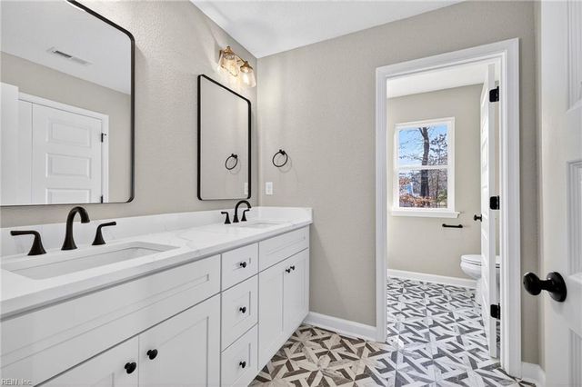 4660 Indian River RD, Virginia Beach, VA 23456