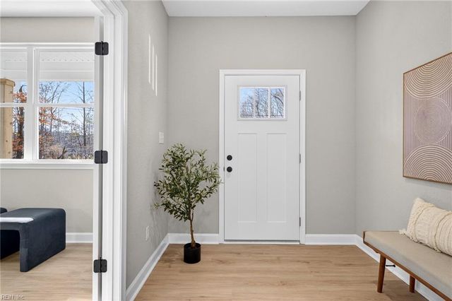 4660 Indian River RD, Virginia Beach, VA 23456