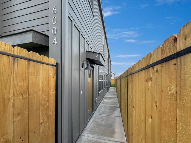 6004 Bacher Street A, Houston, TX 77028