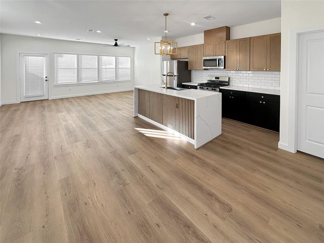 6004 Bacher Street A, Houston, TX 77028