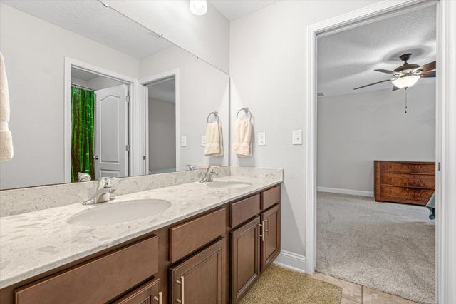 51 Midway Park Dr, St Augustine, FL 32084