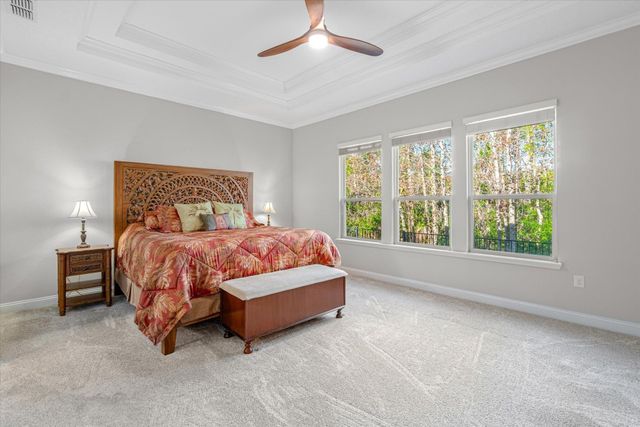 51 Midway Park Dr, St Augustine, FL 32084