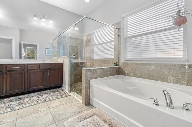 51 Midway Park Dr, St Augustine, FL 32084