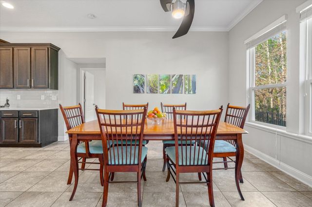 51 Midway Park Dr, St Augustine, FL 32084