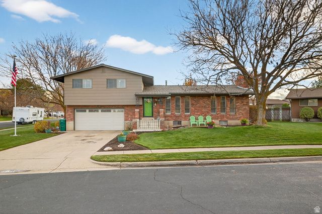 2259 W 4525 S, Roy, UT 84067