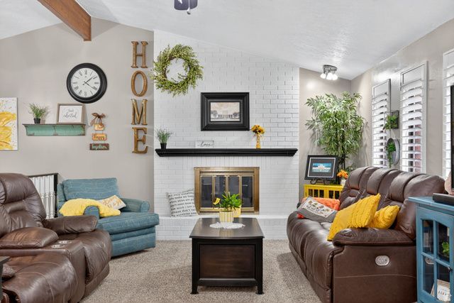 2259 W 4525 S, Roy, UT 84067