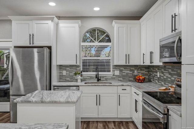 9270 Ridge Post, San Antonio, TX 78250