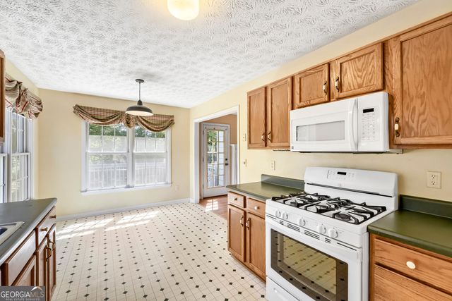 400 Austin Drive, Douglasville, GA 30134