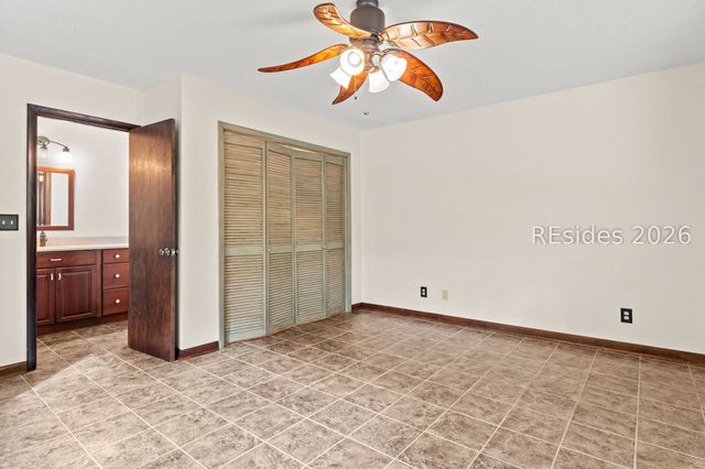 34 Sweet Bay Ln, Hilton Head Island, SC 29926